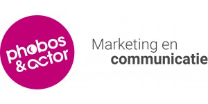 logo PA magenta schuin slogan